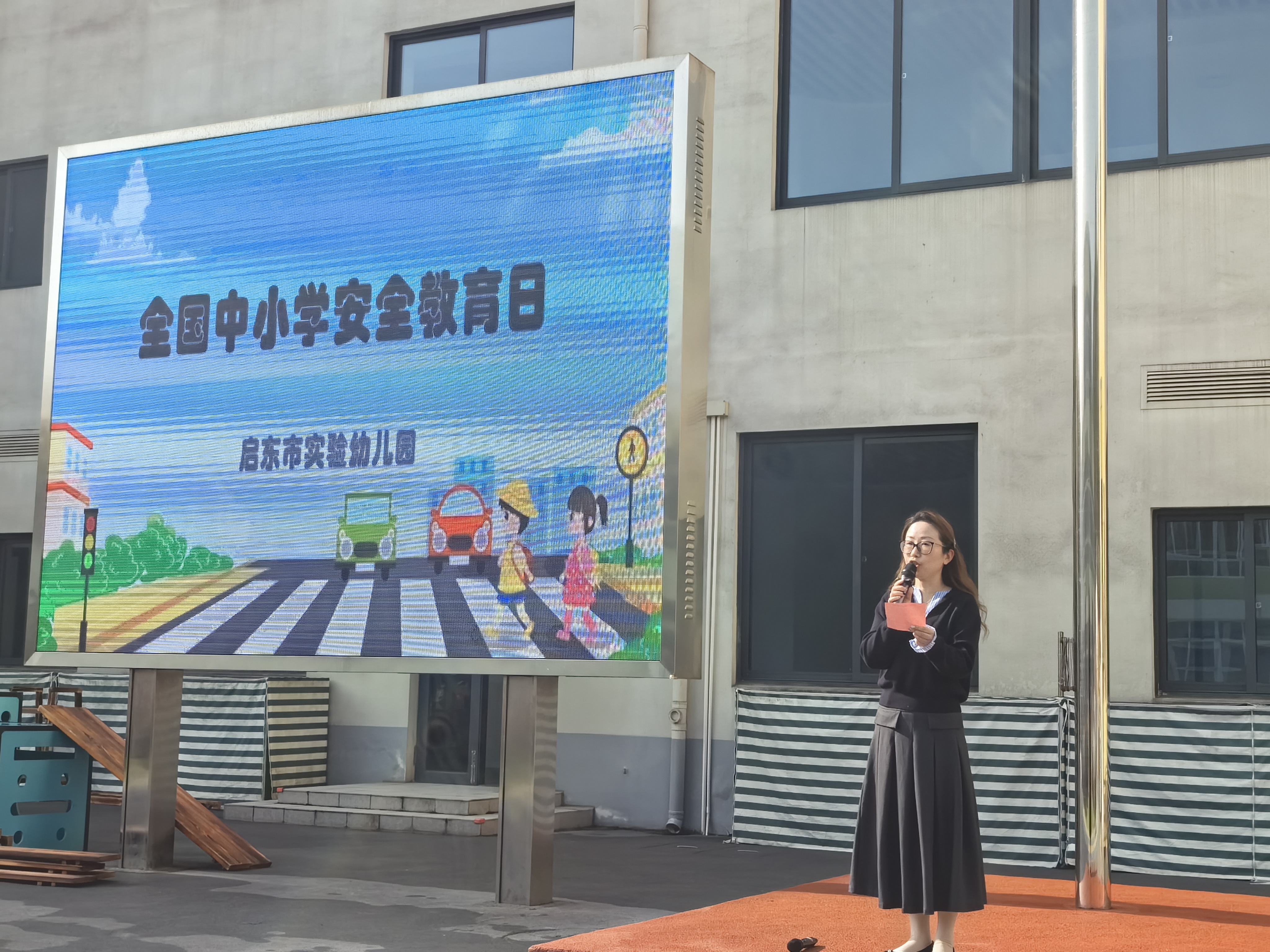 c4071fa8e681d3d8b40d5d3830acd85.jpg c4071fa8e681d3d8b40d5d3830acd85.jpg